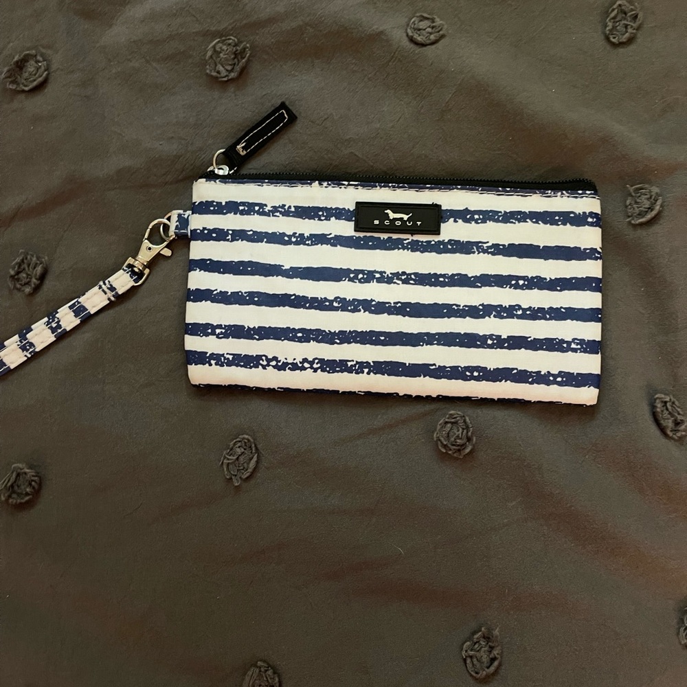 Scout wallet